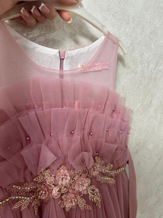 Платье вечернее праздничное, размер 128-134