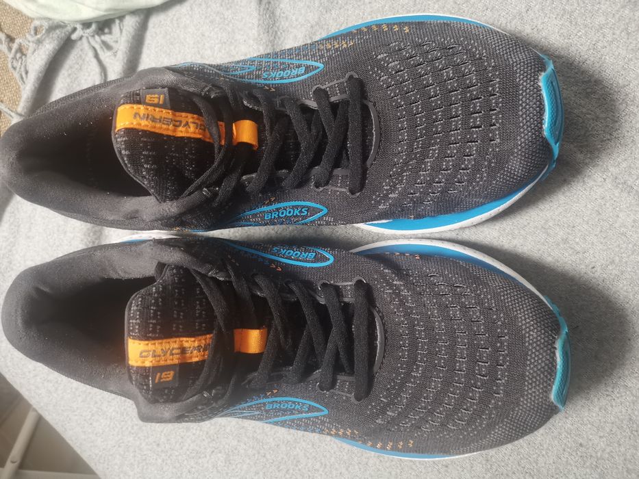 Adidas runing brooks glycerin 19 mas 45