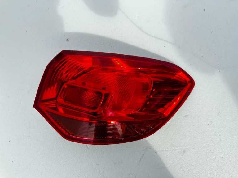 Tripla Lampa Stop Dreapta Aripa Caroserie Opel Astra J Caravan Combi Break 2009 - 2016 Cod 13282243