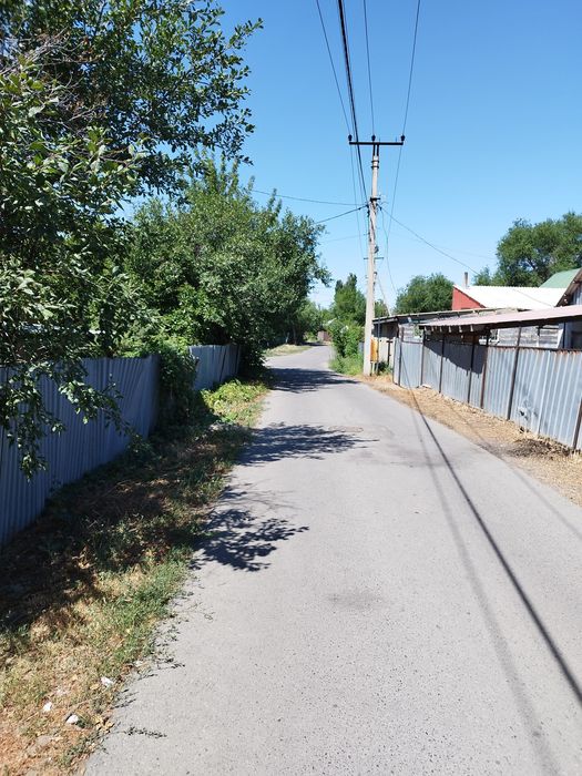 Продам дом делимый учаске