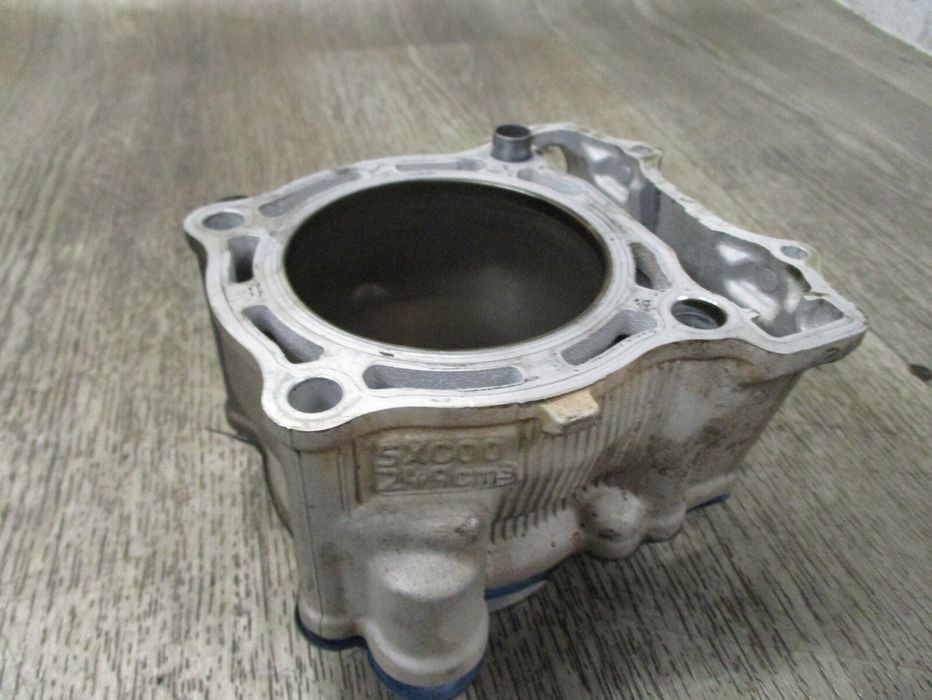 Yamaha YZ250F цилиндър с бутало