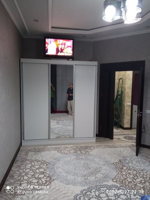 Продаётся  двух уровневая квартира, четырёх этажного дома, 4 ком 140кв