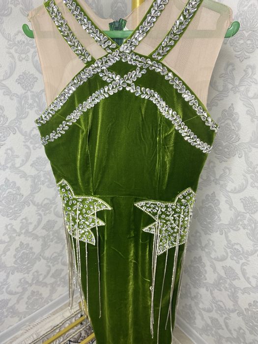 Koylak vecherni toylarga kiysangiz yagona malika bolasiz