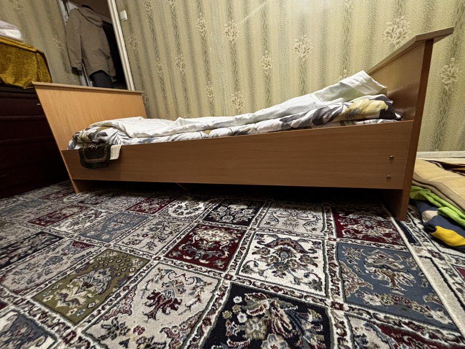 продаётся диван! в очень хорошем состоянии