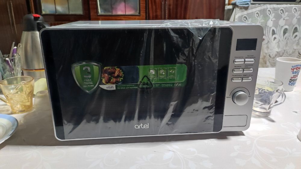 Микроволновая печь Артель