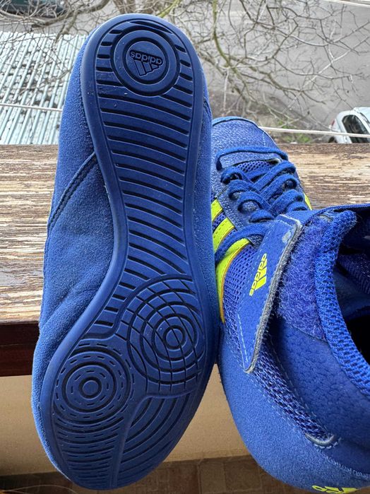 НОВИ Борцовки  Adidas - 36 и  Ирански - 35