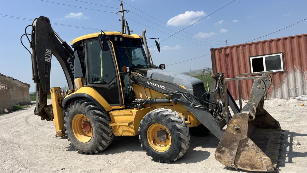 Услуги эксковатор пагрузчик (трактор3в1)