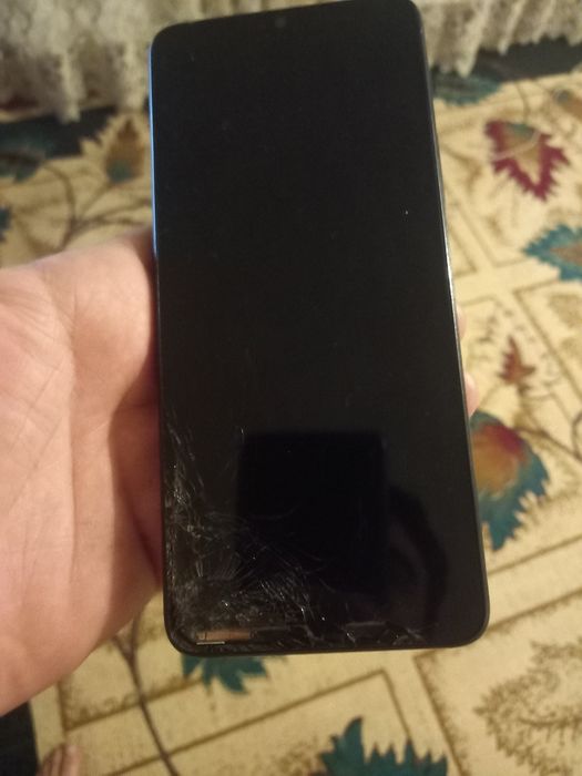 Poco C61 срочно .