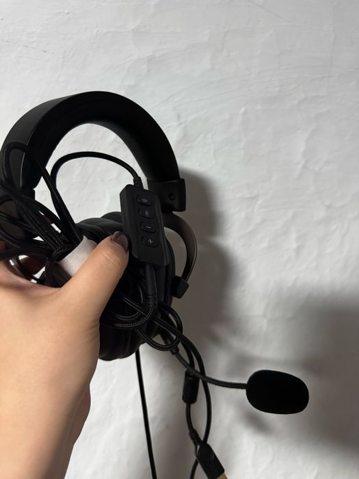 Продам наушники Zet Gaming