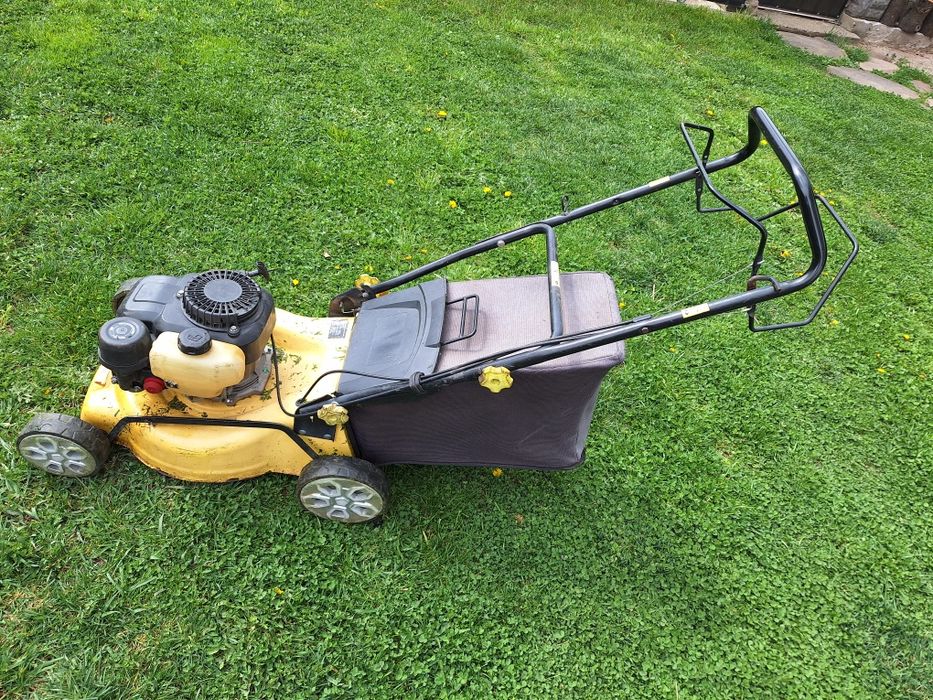 Vand cositoate benzina