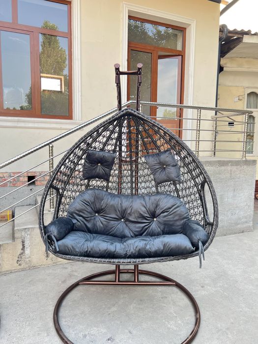 Ротанговые качели