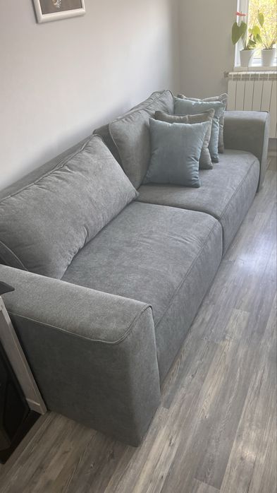 Триместен диван, с функция сън и ракла