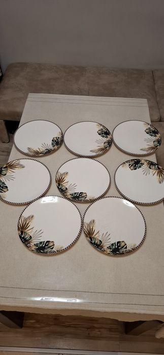 Чинии 26 см изгодно 8 броя