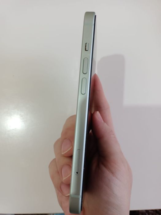 iPhone 15 128gb цвет мята