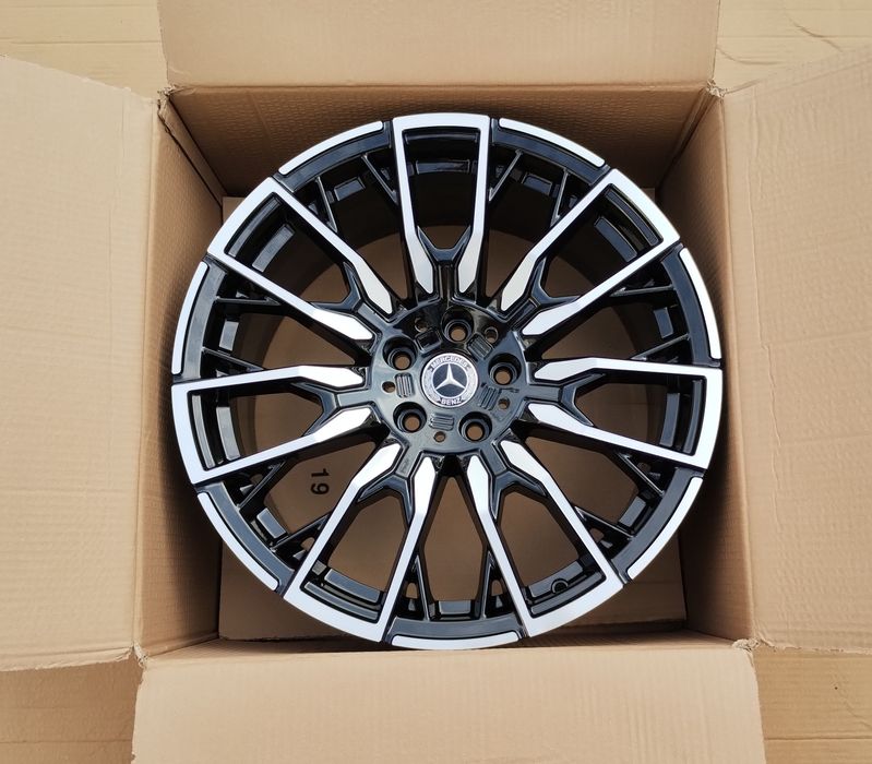 Jante 19 Mercedes in 2 lățimi 
Jante Bicolore Negru Chrome