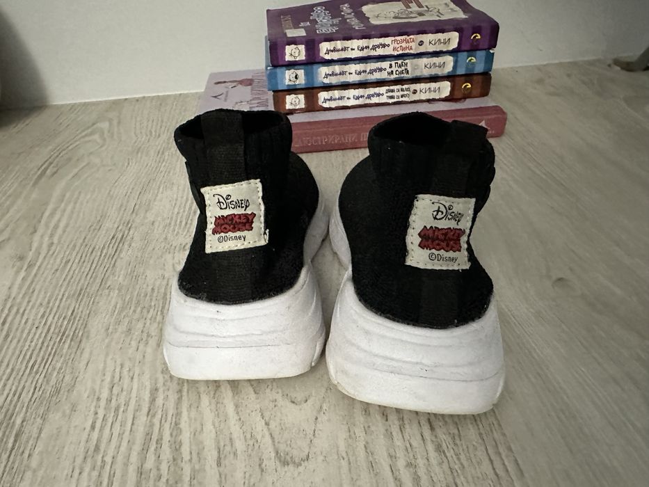 Маратонки waikiki 27