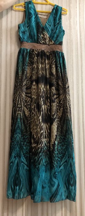 Продам Красивые платья