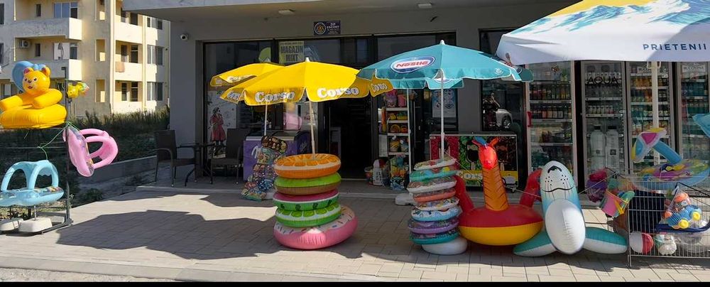 Produse gonflabile pentru vara colace, saltele pentru magazin