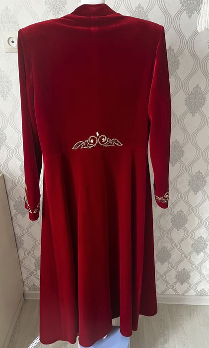 Продам комплект национальной одежды