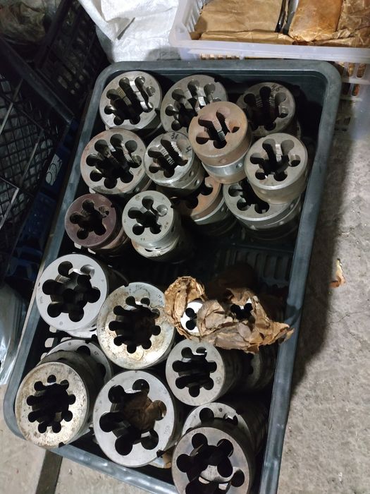 Металлорежущий инструмент