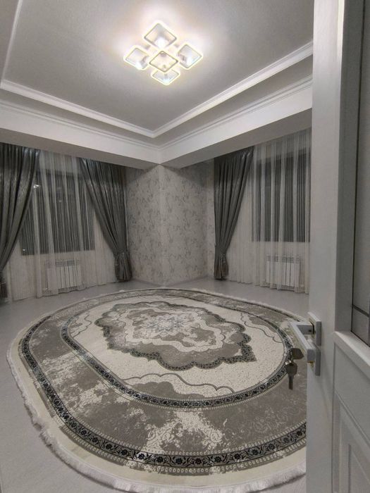 Срояно продам,ЮнусАбад 3 квартал,рядом метро,Базар,трц МегаПланета !