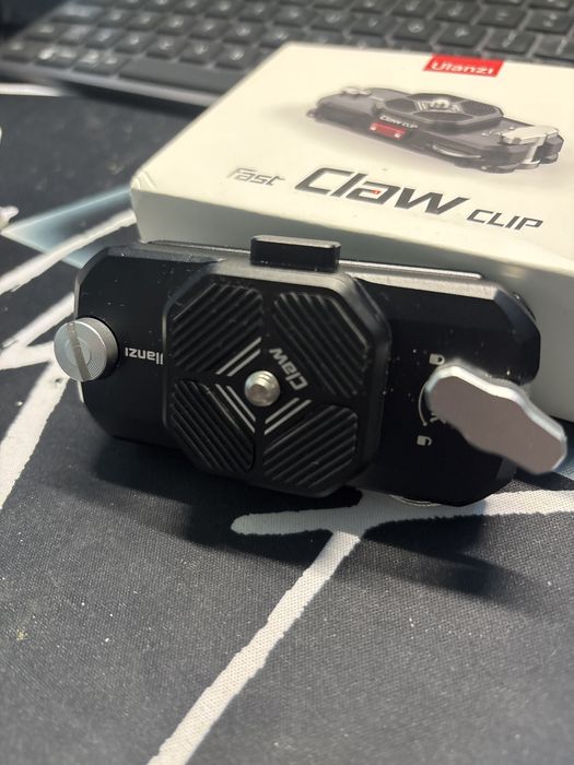 Clip rucsac foto Ulanzi Claw fast clip