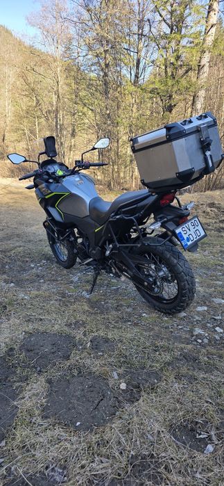 Vând/schimb cu auto Kawasaki Versys X300 2021 2 cilindri ABS