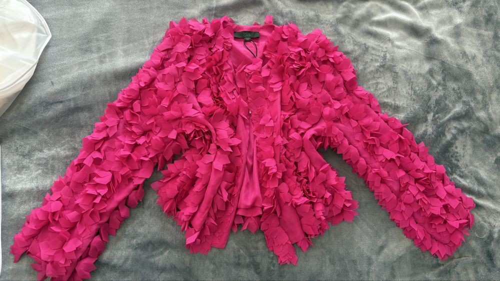 Zara красива цикламена жилетка