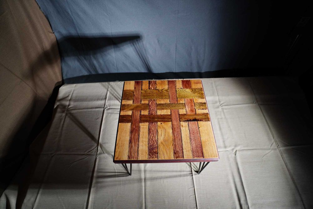 Холна маса с масивен плот дъб