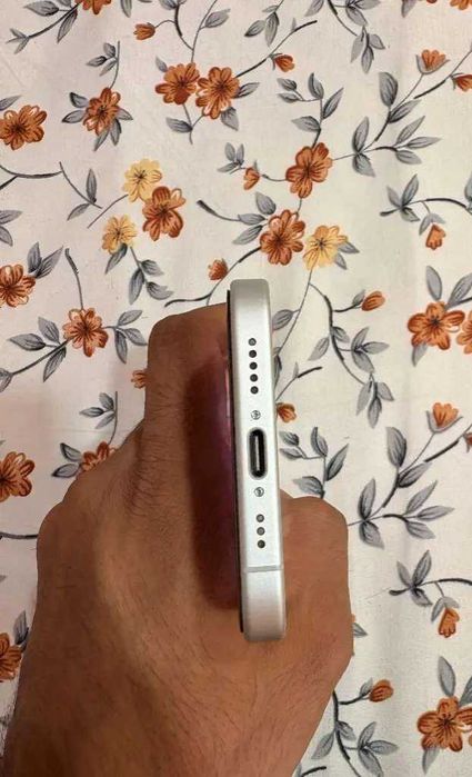 iPhone 16 128Gb White