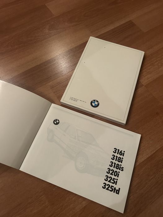 Книга БМВ 3-та серия техническо ръковоство-албум