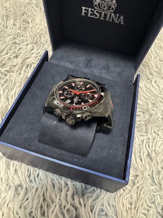 Оригинален часовник FESTINA