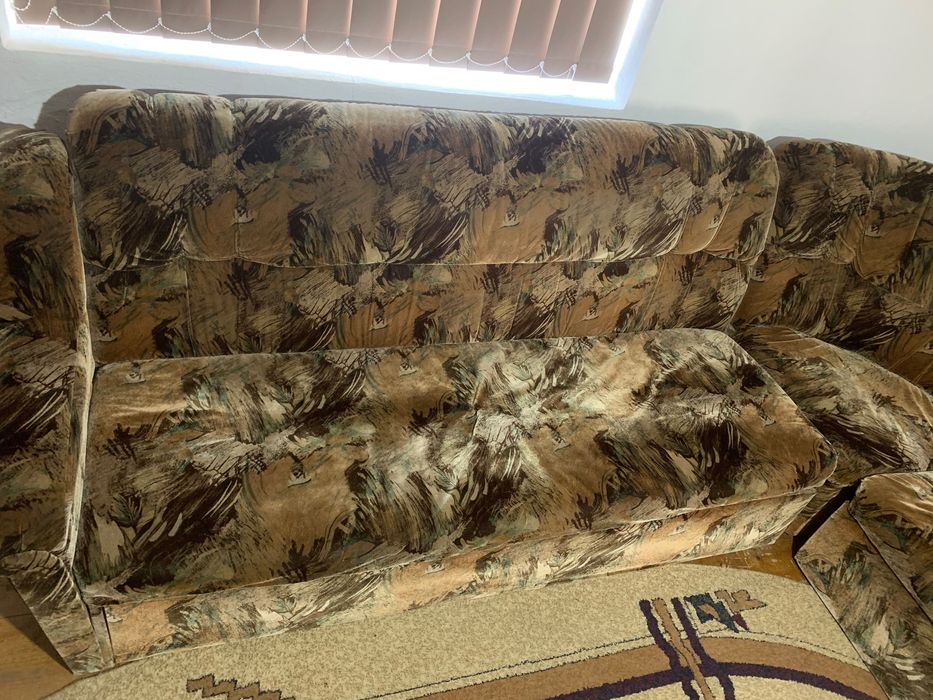 Colțar destul de mare