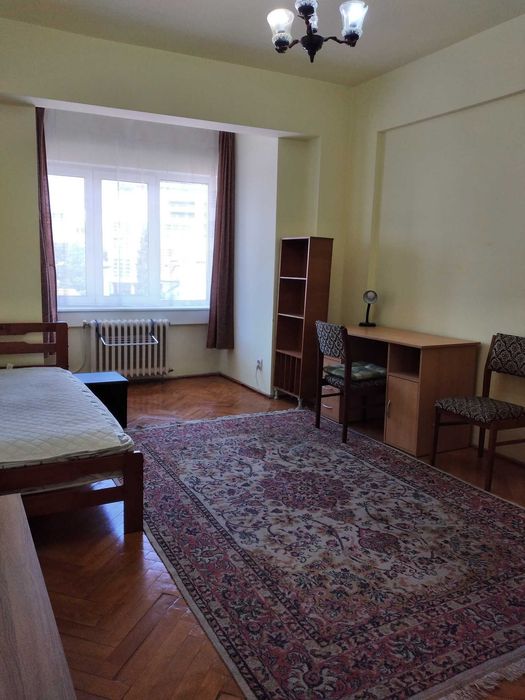 Dau in chirie ap. ultracentral pentru 2 persoane