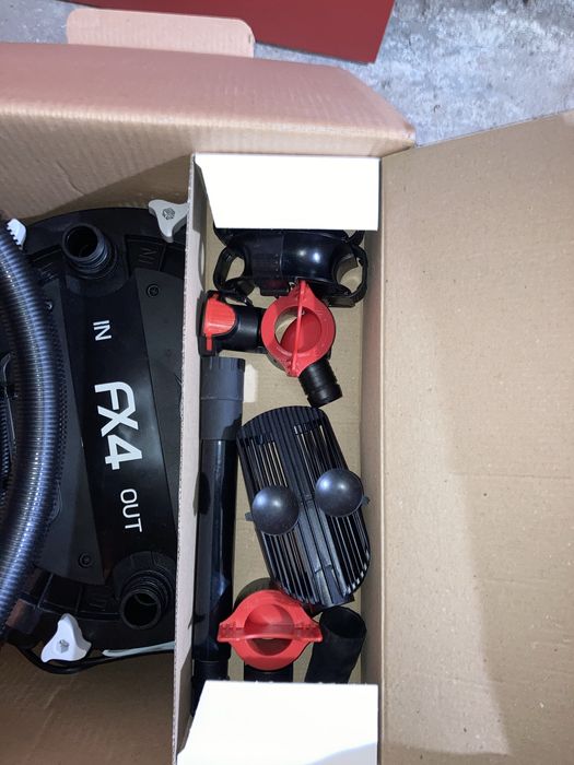 Външен филтър канистър fluval fx4