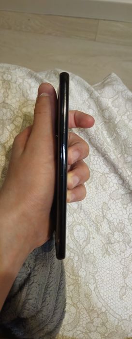 Продам телефон s8