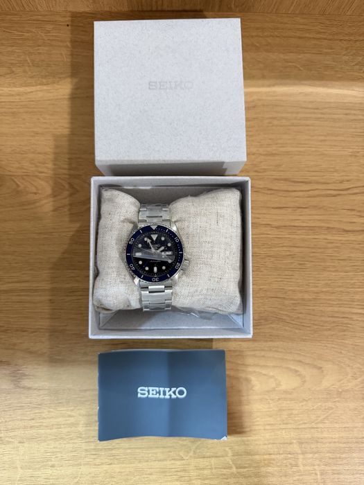 Продам наружные часы фирмы SEIKO и Slazenger абсолютно новые