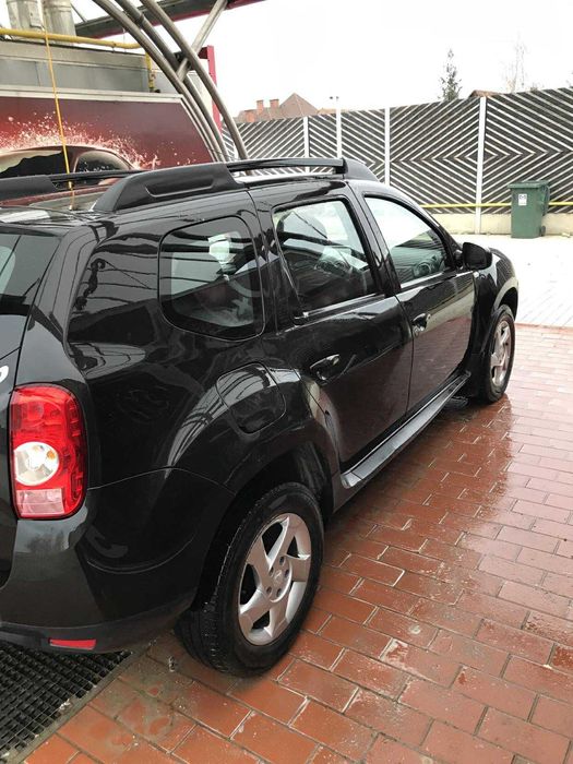 Vând duster 4x4  an 2013