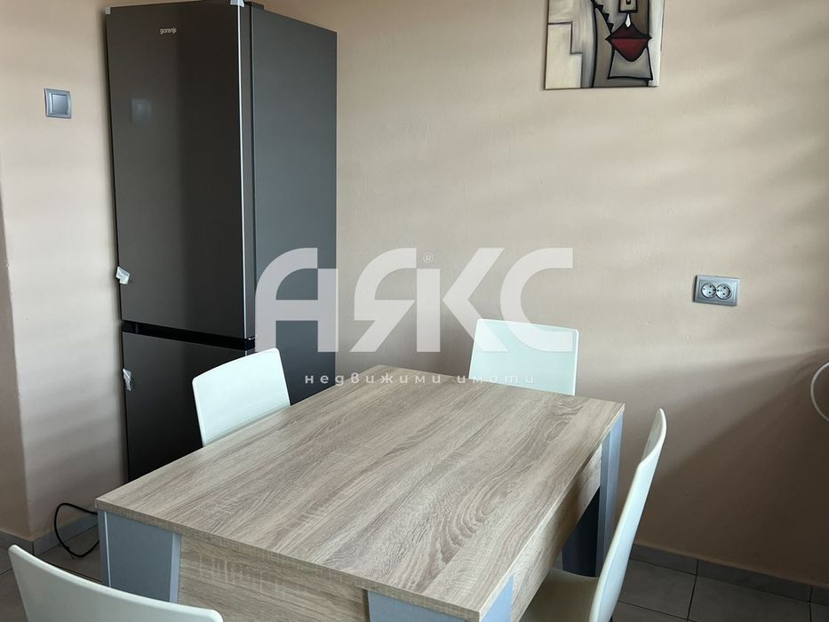 Дава се под наем Двустаен апартамент в София, Банишора - 65 кв.м за 648.21 € - Снимка #3