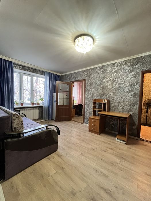 Продам 3 комнатную Спутник