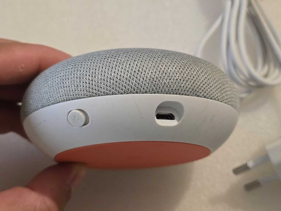 Boxa inteligenta Google Home Mini Gen 1, Wi-Fi, Bluetooth, Asistent Vocal, mufa MicroUSB, Gri