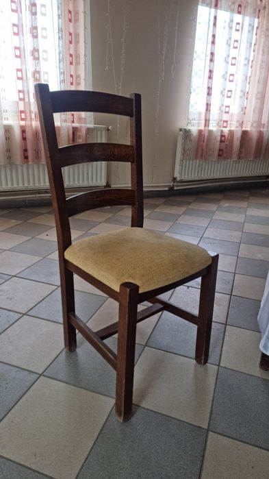 Scaune pentru evenimente