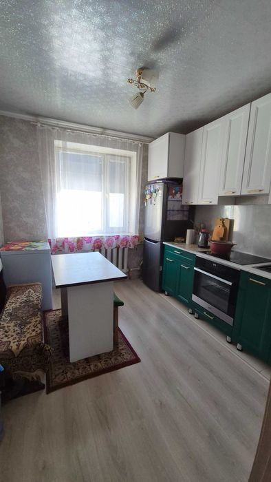 Продается 3-комн квартира на Таттимбета д4