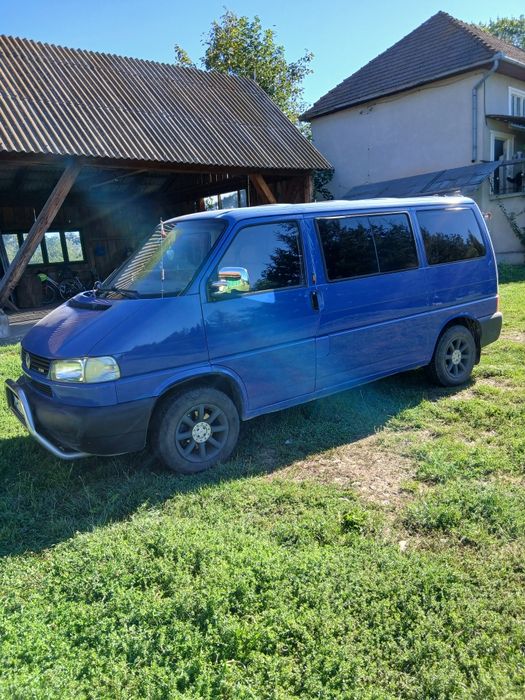 Caravel 2.5 acv 8+1