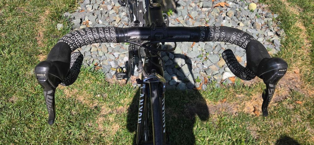Шосеен велосипед, карбон CANYON AEROAD CF carbon road bike