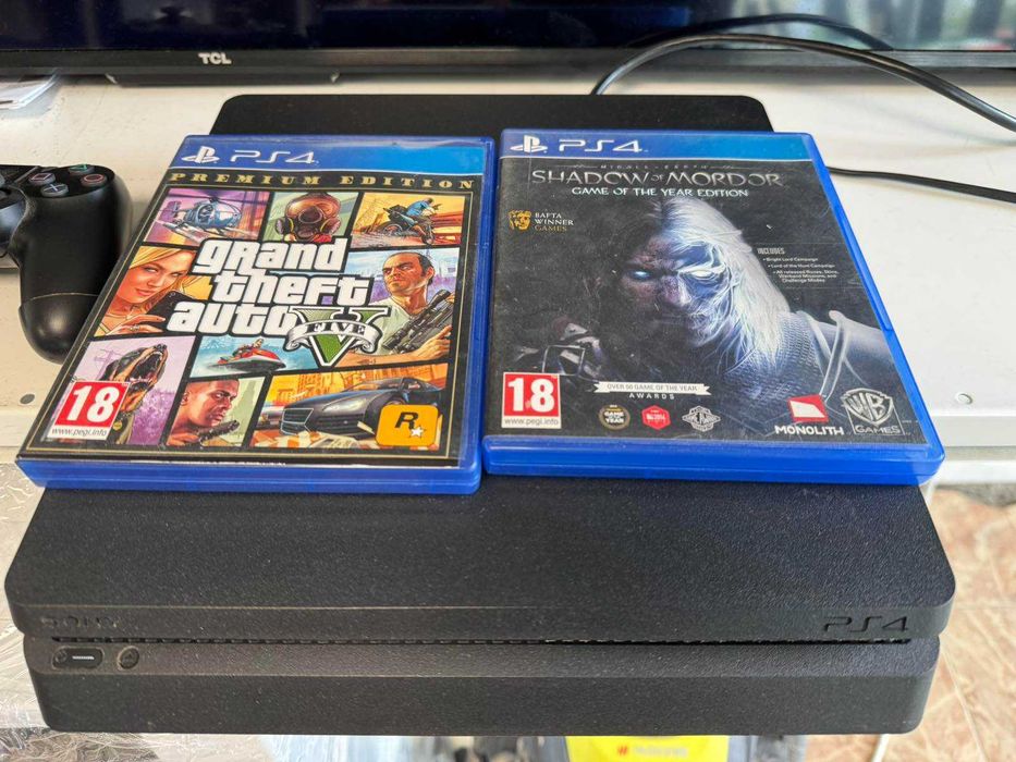 Конзола Sony Playstation 4 Slim 500GB+1 джойстик+2 игри