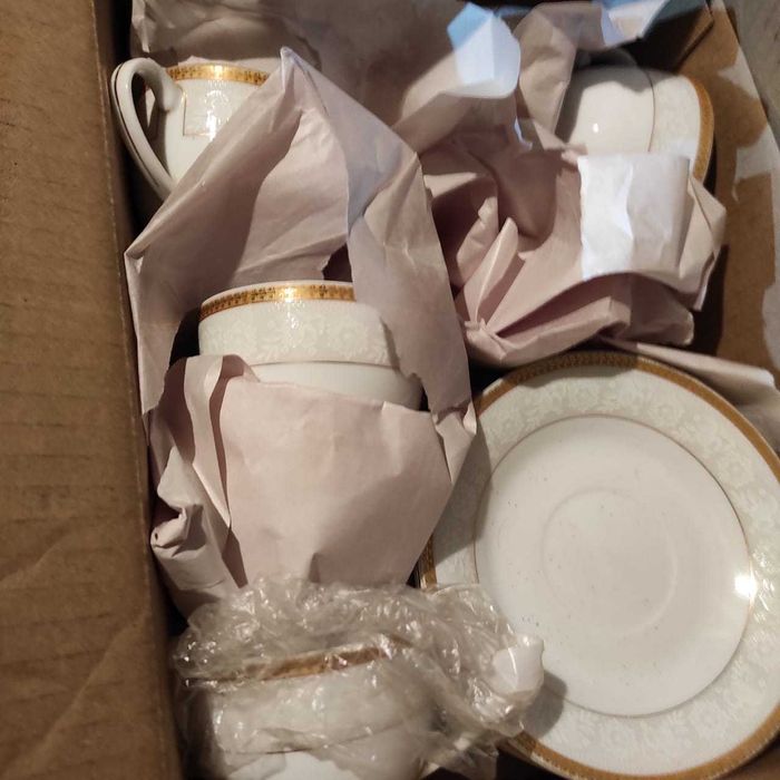 продам сервиз чайный