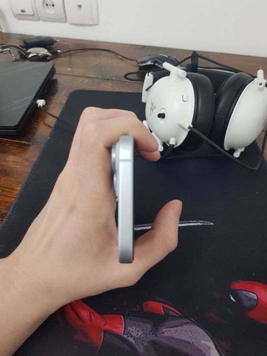 Iphone 15 без царапин без трещин