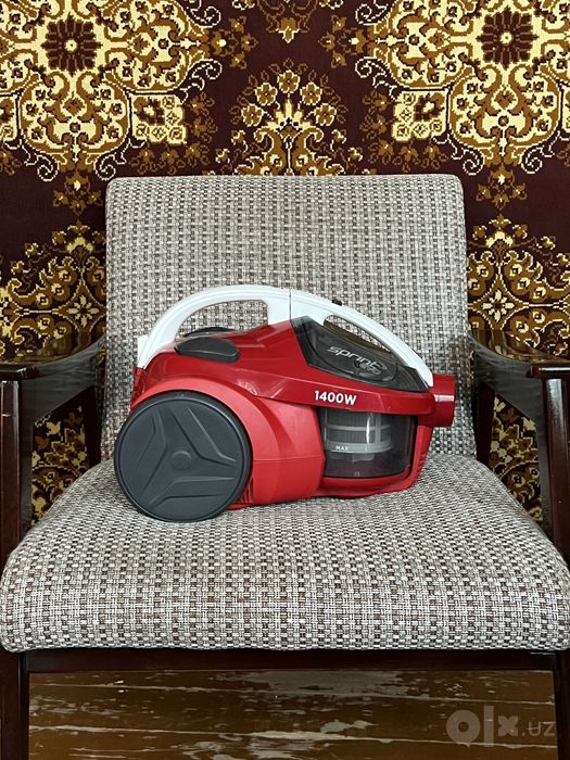 Пылесос Hoover TSBE1401