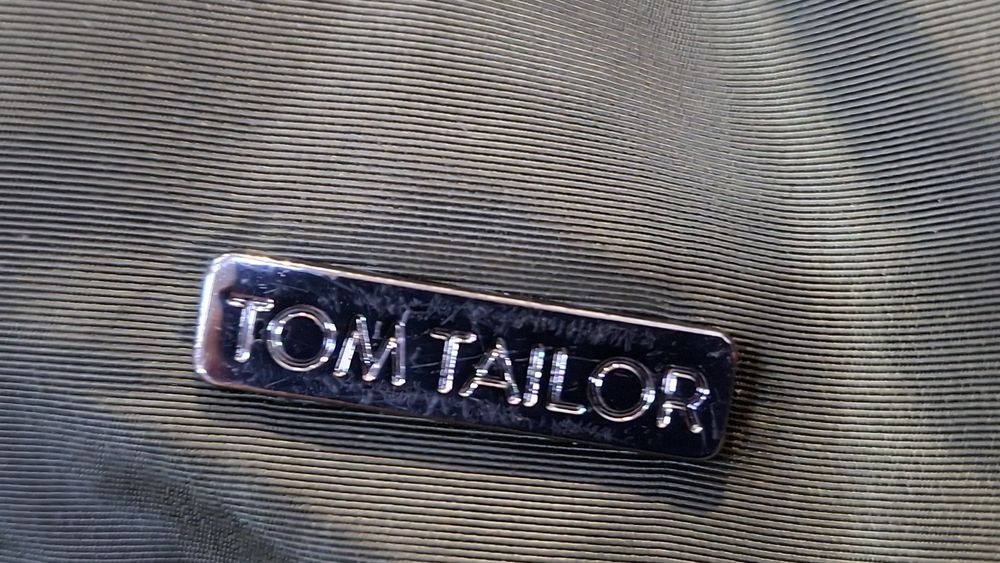 Geacă lungă iarnă , damă, TOM TAILOR mărimea XS, ca nouă